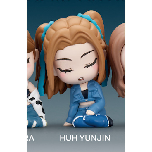 3A964『現貨』LE SSERAFIM ANTIFRAGILE 倚肩公仔 T-ARTS 扭蛋 轉蛋 