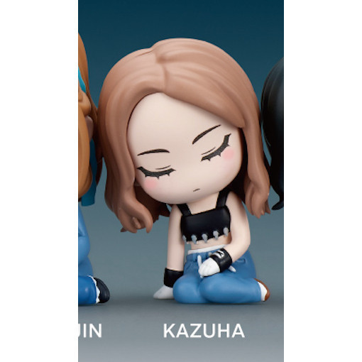 3A964『現貨』LE SSERAFIM ANTIFRAGILE 倚肩公仔 T-ARTS 扭蛋 轉蛋 