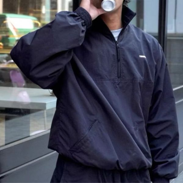 TRISIBS-防風挺版套頭外套 
