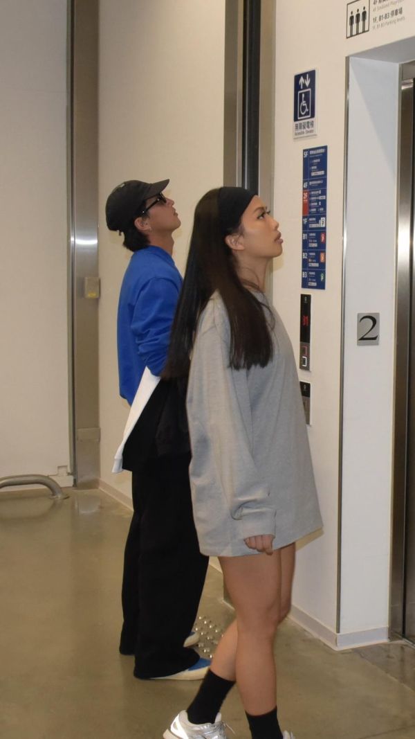 TRISIBS 加寬高彈力防滑運動休閒髮帶 