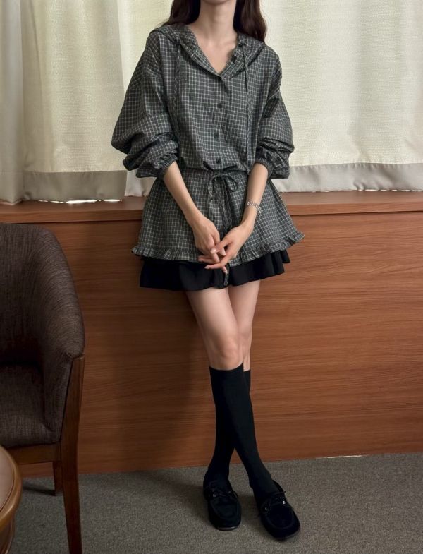 【TIZZI】鹽甜風格子連帽腰部抽繩長袖襯衫 長版上衣 格子,襯衫,罩衫,抽繩,收腰,長板,連帽襯衫