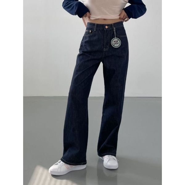 不褪色深藍直筒牛仔褲 牛仔褲,長褲,牛仔長褲,不退色,修飾假跨寬,梨形身材