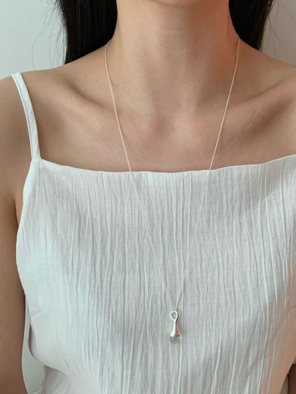 【一念 One Thought】水滴項鍊 水滴項鍊,醫療鋼,水珠,天然石,長鍊,細繩