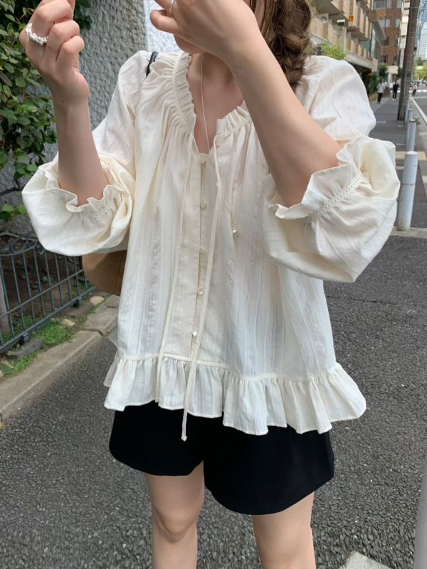法式抽繩領口荷葉下擺長袖上衣 微燈籠袖 花苞袖口 抽繩領口荷葉下擺長袖上衣