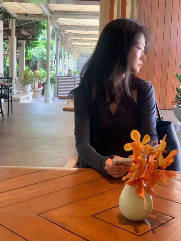 親膚拼接設計層次感上衣 長袖上衣 小背心,上衣,親膚,套裝,SET,無袖,外套,組合