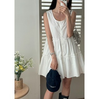 俏麗無袖蛋糕短洋裝 短版洋裝 小可愛 短洋,正韓,洋裝,短版,俏麗,蛋糕裙