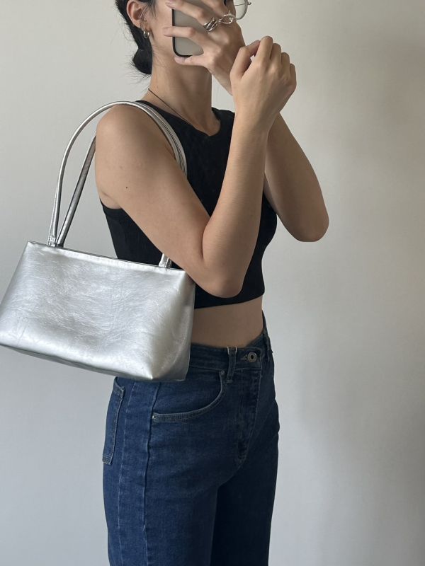 【Dearni】超美PU梯形單肩包 可放長夾 手提包 腋下包 單肩包,肩背包,方包,銀色包,梯形包