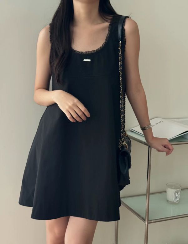 (現貨)【TIZZI】俏麗無袖短洋裝 洋裝,TIZZI,正韓,短洋裝,無袖