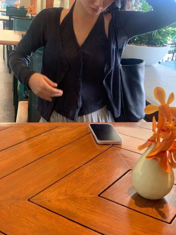 親膚拼接設計層次感上衣 長袖上衣 小背心,上衣,親膚,套裝,SET,無袖,外套,組合