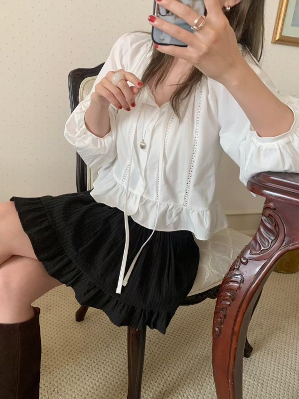 （現貨+預購）質感綁帶荷葉邊短版薄襯衫 罩衫 荷葉邊,襯衫,綁帶,罩衫,薄款