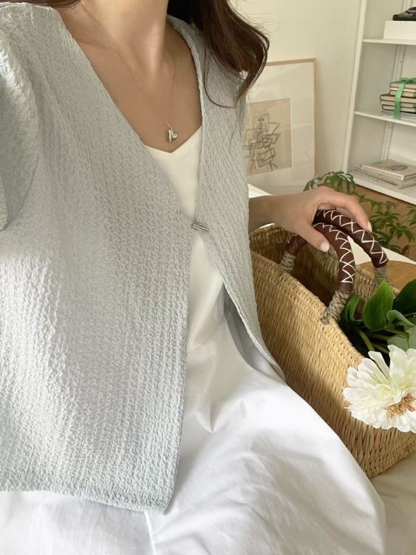 （現貨+預購）質感單扣短袖罩衫 短袖襯衫 洋裝外套 罩衫,短袖,單釦,襯衫,女裝,上衣,外套