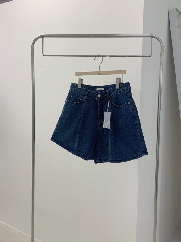 深藍壓單摺闊腿A字牛仔短褲 