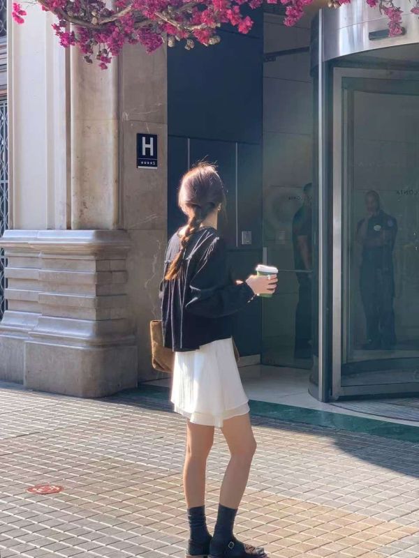 薄款長袖蕾絲荷葉邊襯衫上衣 