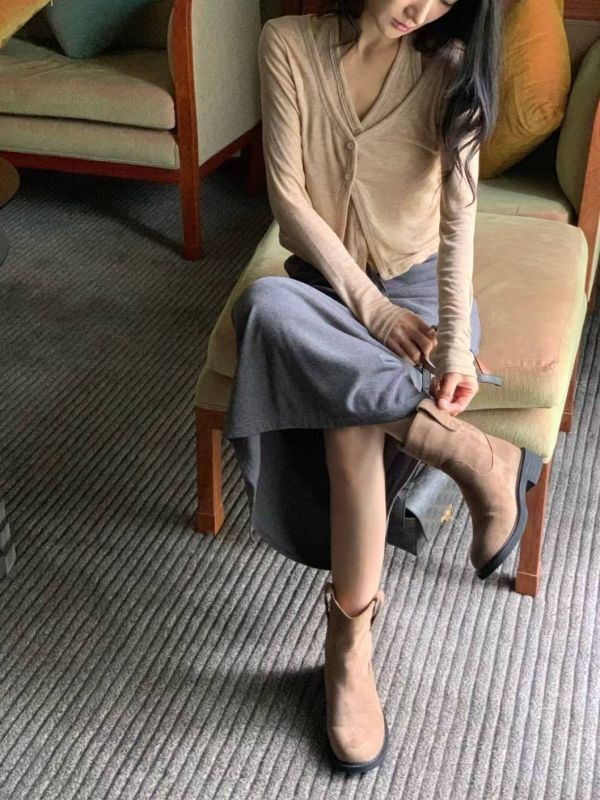 親膚拼接設計層次感上衣 長袖上衣 小背心,上衣,親膚,套裝,SET,無袖,外套,組合