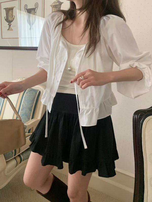 （現貨+預購）質感綁帶荷葉邊短版薄襯衫 罩衫 荷葉邊,襯衫,綁帶,罩衫,薄款