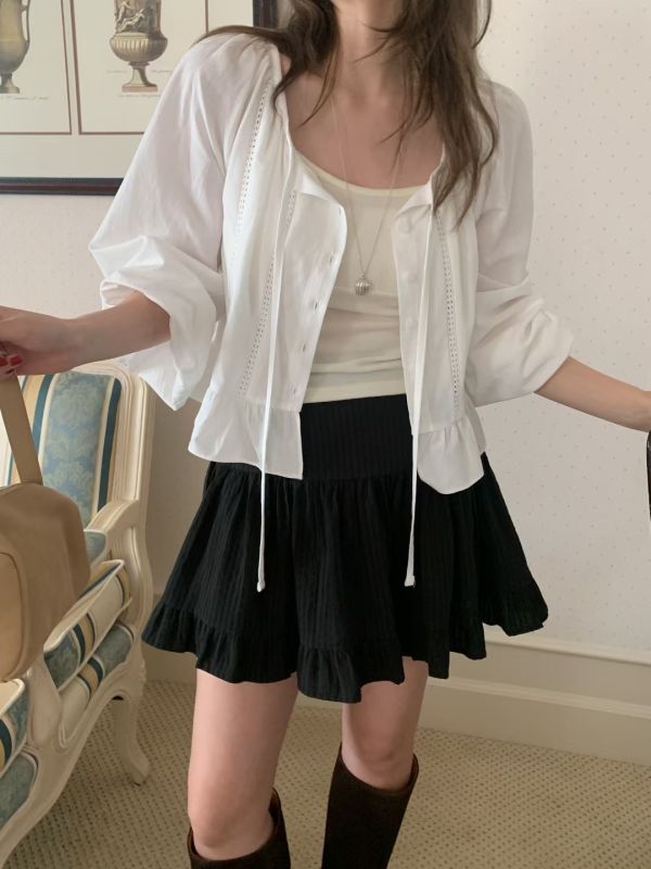 （現貨+預購）質感綁帶荷葉邊短版薄襯衫 罩衫 荷葉邊,襯衫,綁帶,罩衫,薄款