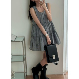 俏麗無袖蛋糕短洋裝 短版洋裝 小可愛 短洋,正韓,洋裝,短版,俏麗,蛋糕裙