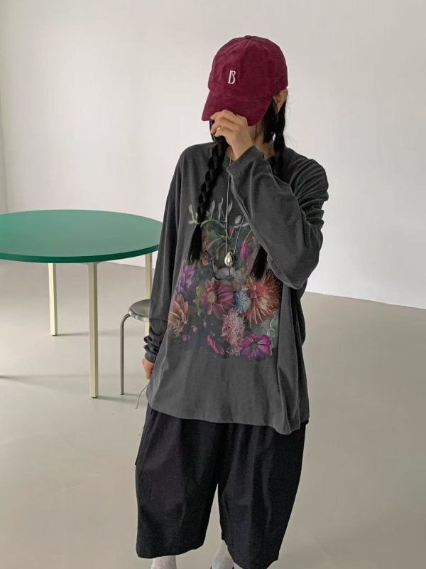 oversize慵懶落肩花朵塗鴉薄長袖 OVERSIZE,寬鬆,長袖,大學T,塗鴉,圓領