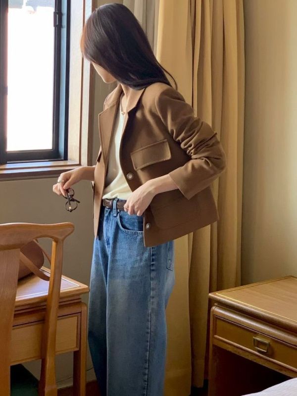 氣質挺版翻領西裝外套  奶油色系西裝短版外套 商務外套 小香風,西裝,外套,多色,西外