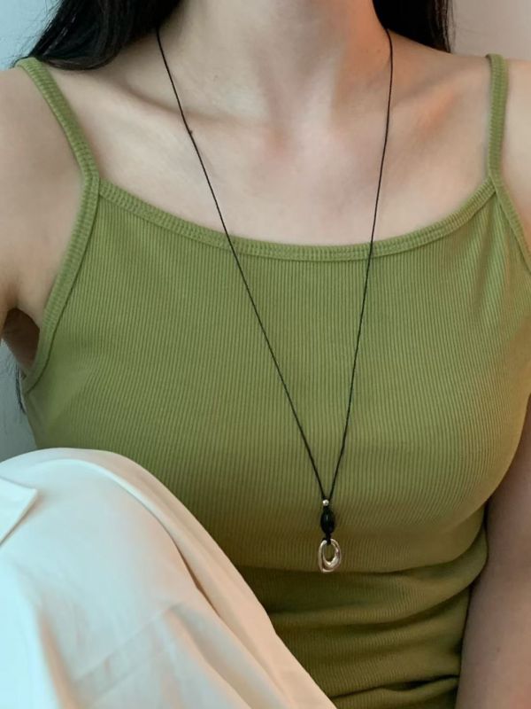 【界線之繫 Borderline Thread】 不規則金屬吊墜黑繩長項鏈 可調節長 細繩項鍊,可調節項鍊,墜飾項鍊,金屬墜飾,黑繩