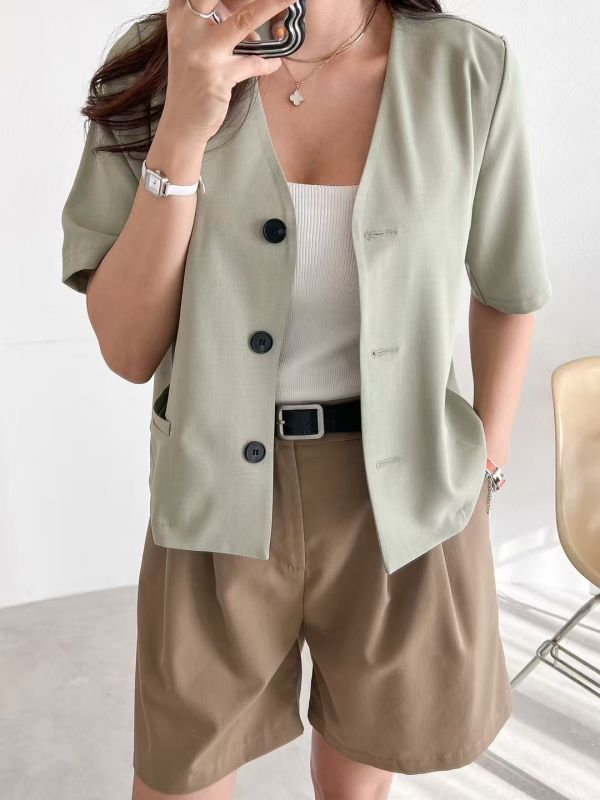 (現貨+預購) 溫柔風氣質無領設計西裝短袖外套 西裝外套,短袖,短版,西裝,外套