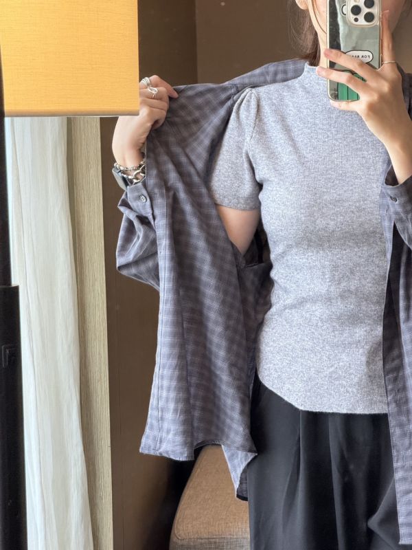 春夏質感微公主袖高領薄款針織軟糯上衣 高領,公主袖,圓弧下擺,修飾身形,短袖上衣,針織短袖