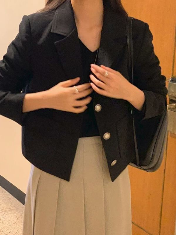 氣質挺版翻領西裝外套  奶油色系西裝短版外套 商務外套 小香風,西裝,外套,多色,西外