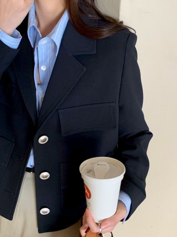 氣質挺版翻領西裝外套  奶油色系西裝短版外套 商務外套 小香風,西裝,外套,多色,西外