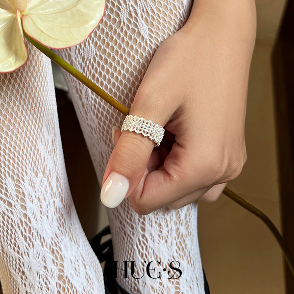 鏤空鋯石蕾絲戒指 S925純銀 