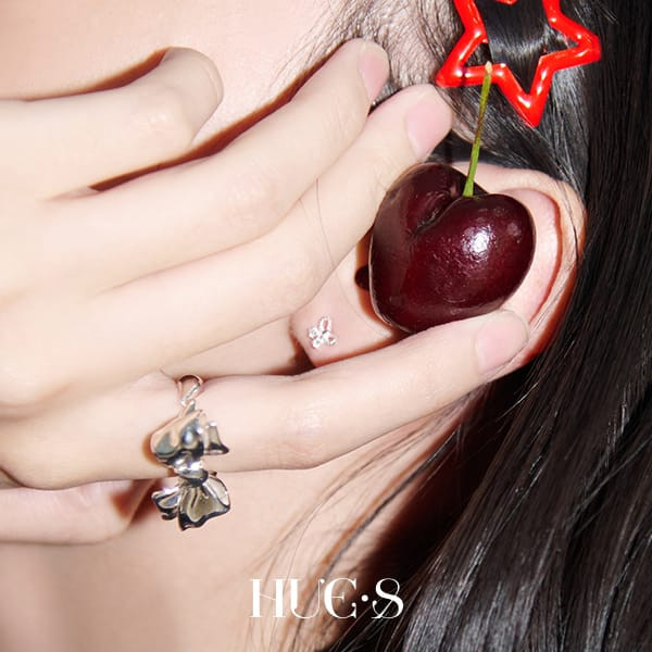 鋯石蝴蝶結耳針 S925純銀 