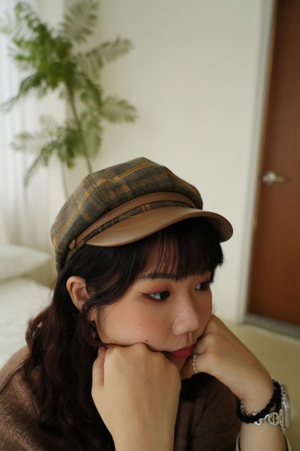 撞色格紋報童帽 撞色格紋報童帽、格紋帽、復古報童帽、英倫風帽子、秋冬帽、設計感帽子、時尚報童帽、百搭帽款、格紋配件、撞色帽、男女帽、文青帽