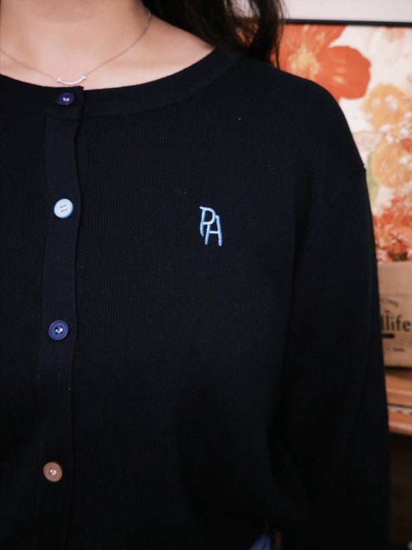 藏肉瘦瘦針織外套 