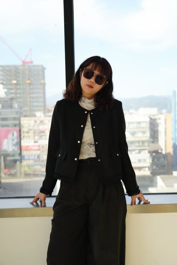 小香外套 小香外套、小香風外套、秋冬女外套、百搭外套、優雅外套、女外套、通勤外套、休閒外套、質感外套、秋冬衣櫃必備、經典外套、時尚女外套