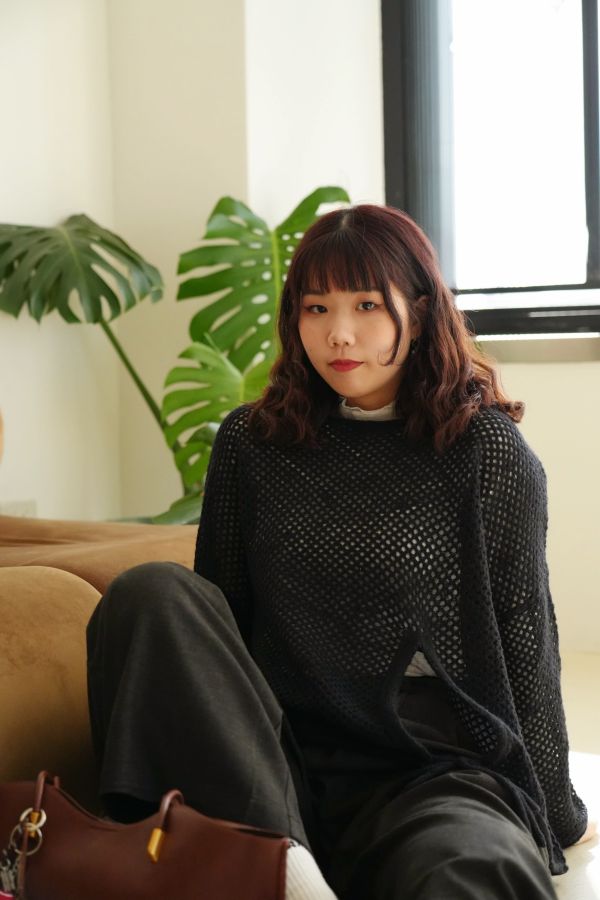日系綁帶針織上衣 綁帶針織上衣、日系毛衣、針織毛衣上衣、氣質上衣、百搭針織、秋冬針織、女裝針織、日系穿搭、舒適毛衣、優雅針織