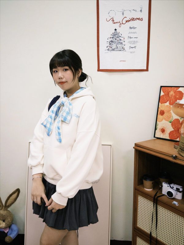 格紋綁帶可愛層次帽Ｔ 