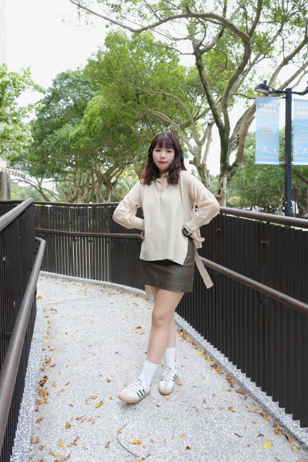 秋冬必備皮裙 皮裙、PU皮裙、短裙、日系裙款、秋冬裙、百搭皮裙、修身裙、通勤裙、氣質裙款、女裝短裙