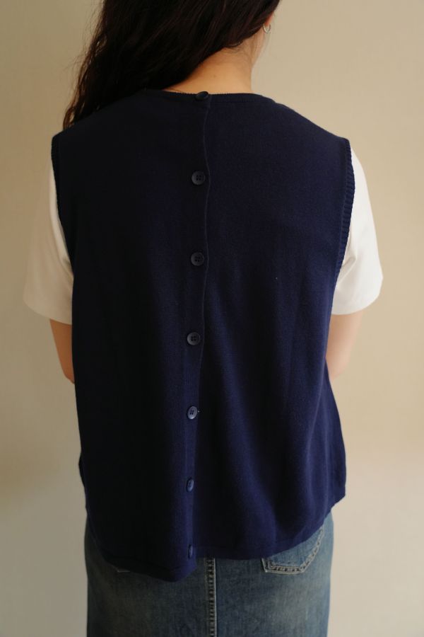 寬鬆羊毛背心 羊毛背心、寬鬆背心、針織背心、日系背心、休閒無袖上衣、百搭針織、秋冬針織、女裝上衣、舒適背心、層次穿搭