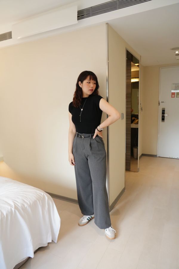 西裝闊腿褲 西裝闊腿褲、高腰女褲、闊腿長褲、通勤長褲、秋冬長褲、百搭褲、女長褲、修身闊腿褲、時尚長褲、休閒褲、通勤穿搭褲、秋冬穿搭