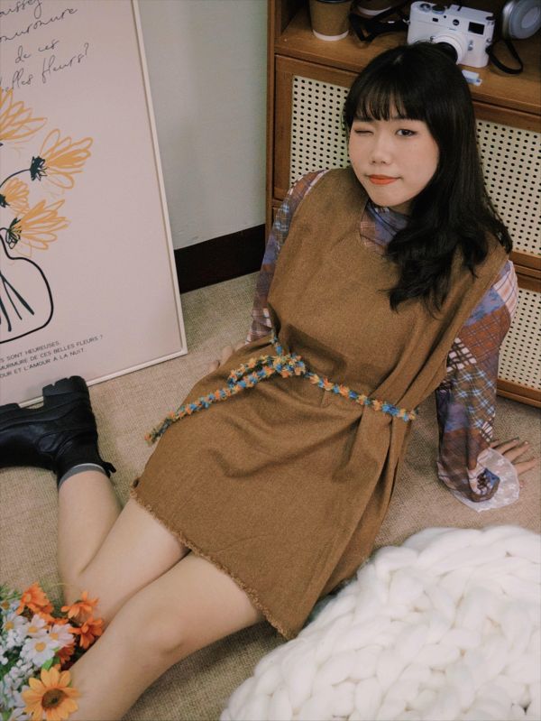 長版疊搭牛仔馬甲 