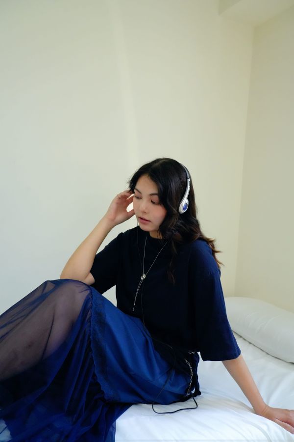 寬鬆落肩不簡單T 寬鬆T恤、落肩T恤、不簡單T、基本款T恤升級、極簡風上衣、日常穿搭T恤