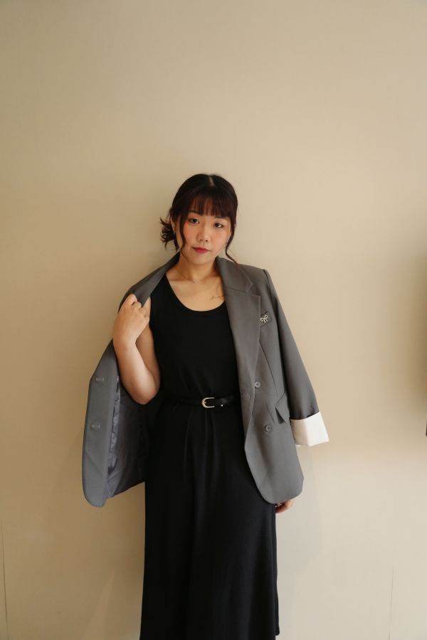 超顯瘦針織連身裙 針織連身裙、修身毛衣裙、超顯瘦裙、日系連身裙、彈力針織裙、秋冬裙款、氣質連身裙、百搭連身裙、女裝針織裙、日系穿搭