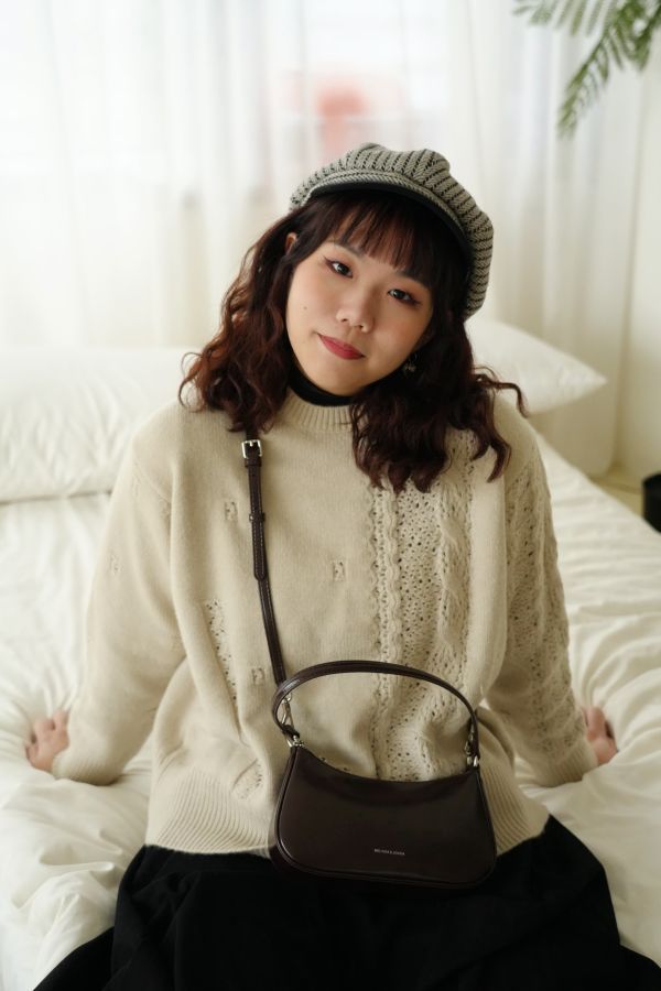 腋下斜挎包 腋下包、斜挎包、牛皮小包、日系手提包、百搭包款、休閒斜背包、質感小包、女裝包、通勤包、日系包款