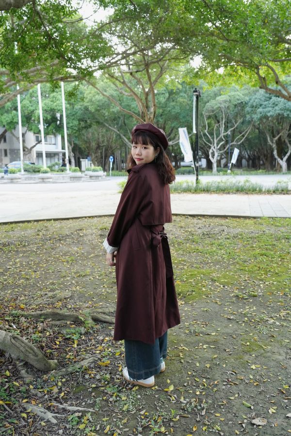 一秒變歐膩長版風衣 長版風衣、韓系風衣、歐膩風穿搭、氣質外套、韓系外套、修身風衣、秋冬外套、百搭外套、韓劇穿搭、時尚女裝