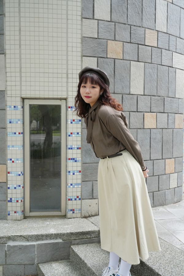 日系瘦瘦A字裙 日系A字裙、瘦瘦裙、顯瘦半身裙、秋冬半身裙、百搭裙、日系裙、女裙、甜美裙、文青裙、通勤裙、休閒裙、長裙