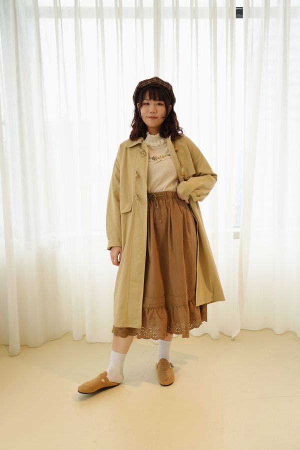 拼接蕾絲抽繩棉裙 拼接蕾絲抽繩棉裙、蕾絲棉裙、抽繩棉裙、秋冬女棉裙、百搭棉裙、下擺蕾絲裙、日常穿搭裙、休閒棉裙、女棉裙、舒適棉裙、約會裙、秋冬百搭裙