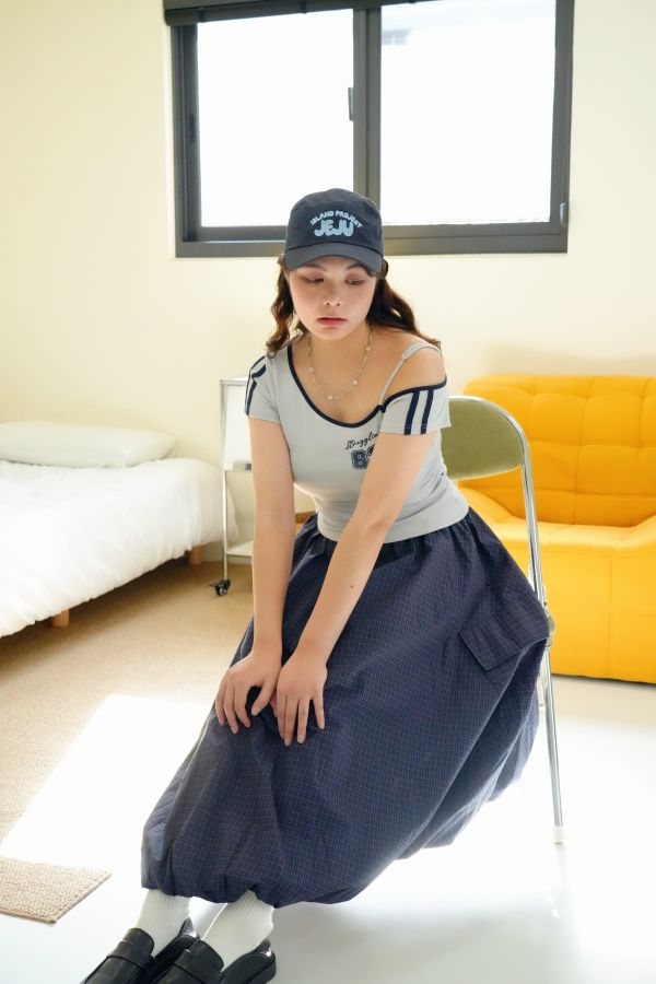 日和格紋花苞裙 花苞裙推薦、日系格紋裙、文青風長裙、自然系穿搭單品、約會穿搭裙子