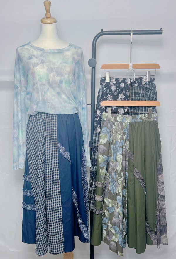 暮色拼花裙 拼接長裙、文藝風裙子、氣質長裙推薦、女生拼花裙、日常穿搭裙子、飄逸感裙款、拼布風格裙子