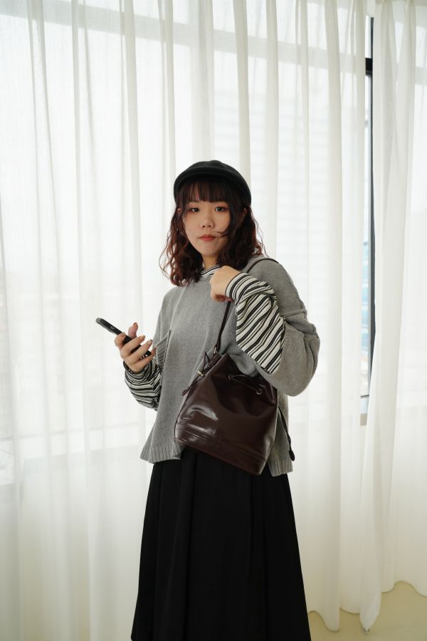 巧克力咖包 巧克力咖包、小包、進口皮革包、日系小包、手提包、百搭小包、質感包款、通勤包、休閒包、日系手提包