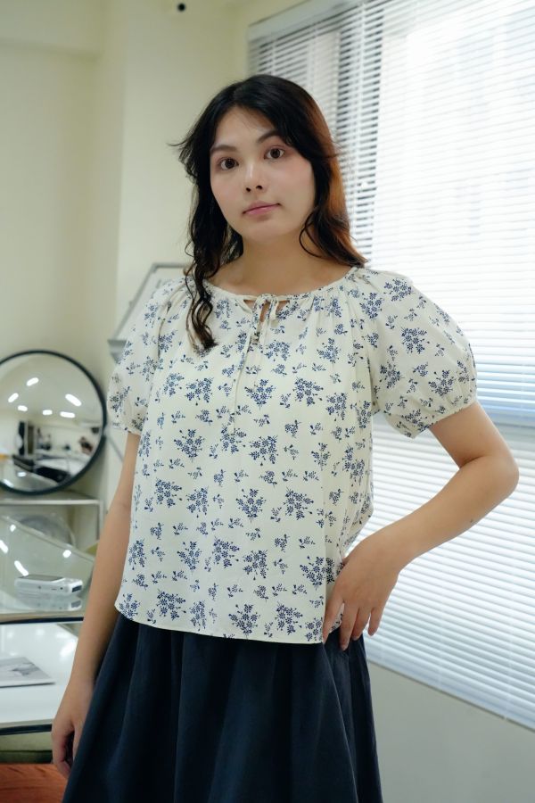 日暮田園衫 文青上衣、日系襯衫、日暮田園衫、自然系穿搭、棉麻上衣女、溫柔風穿搭、日系風格女裝