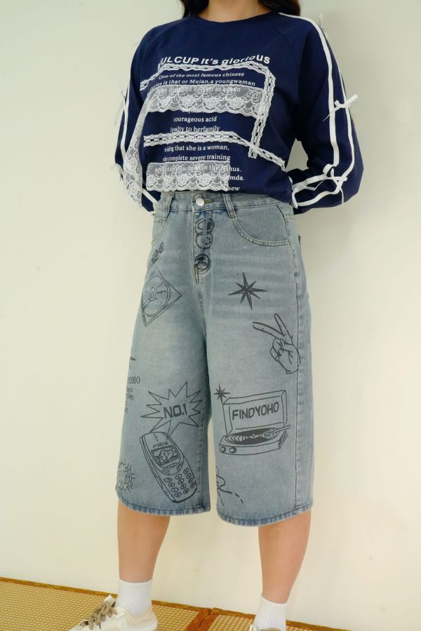 街頭塗鴉七分褲 塗鴉七分褲, 街頭七分褲, 休閒七分褲, 潮流七分褲, 百搭七分褲, 個性塗鴉褲, 舒適七分褲, 街頭休閒褲, 男生女生七分褲